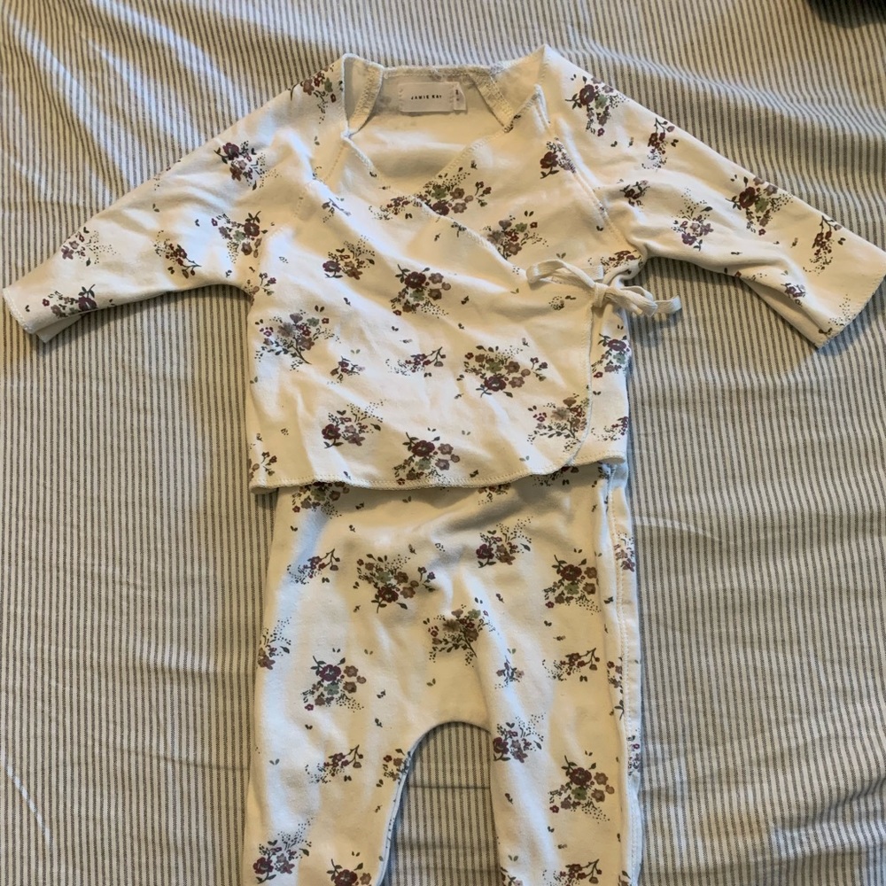 Jamie Kay 2 piece outfit in EUC 0-3 months